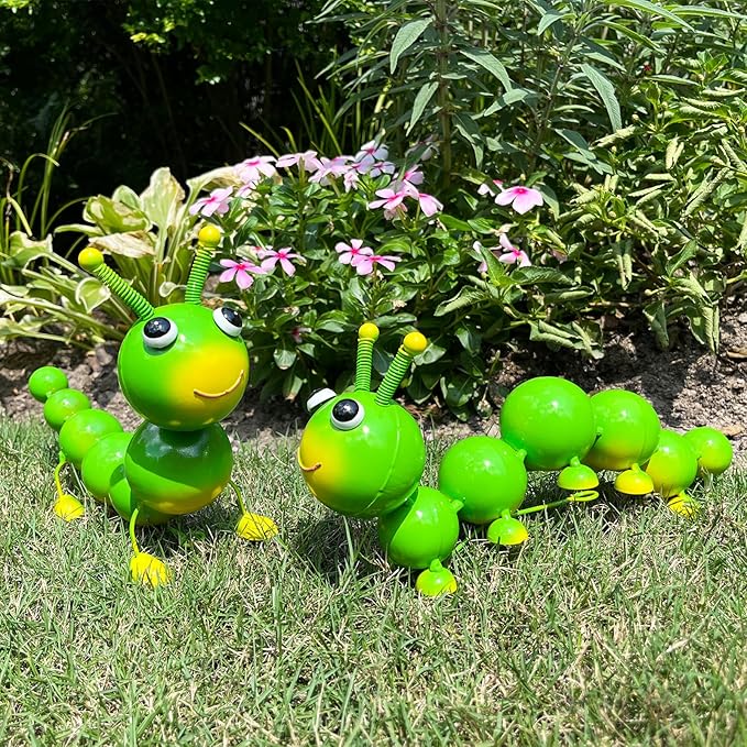 Metal Caterpillar Statue Yard Art Garden Decor for Outside Patio Lawn Ornaments Fence Decorations Gift for Family,Friends,Garden Lovers - Set of 2(Green)